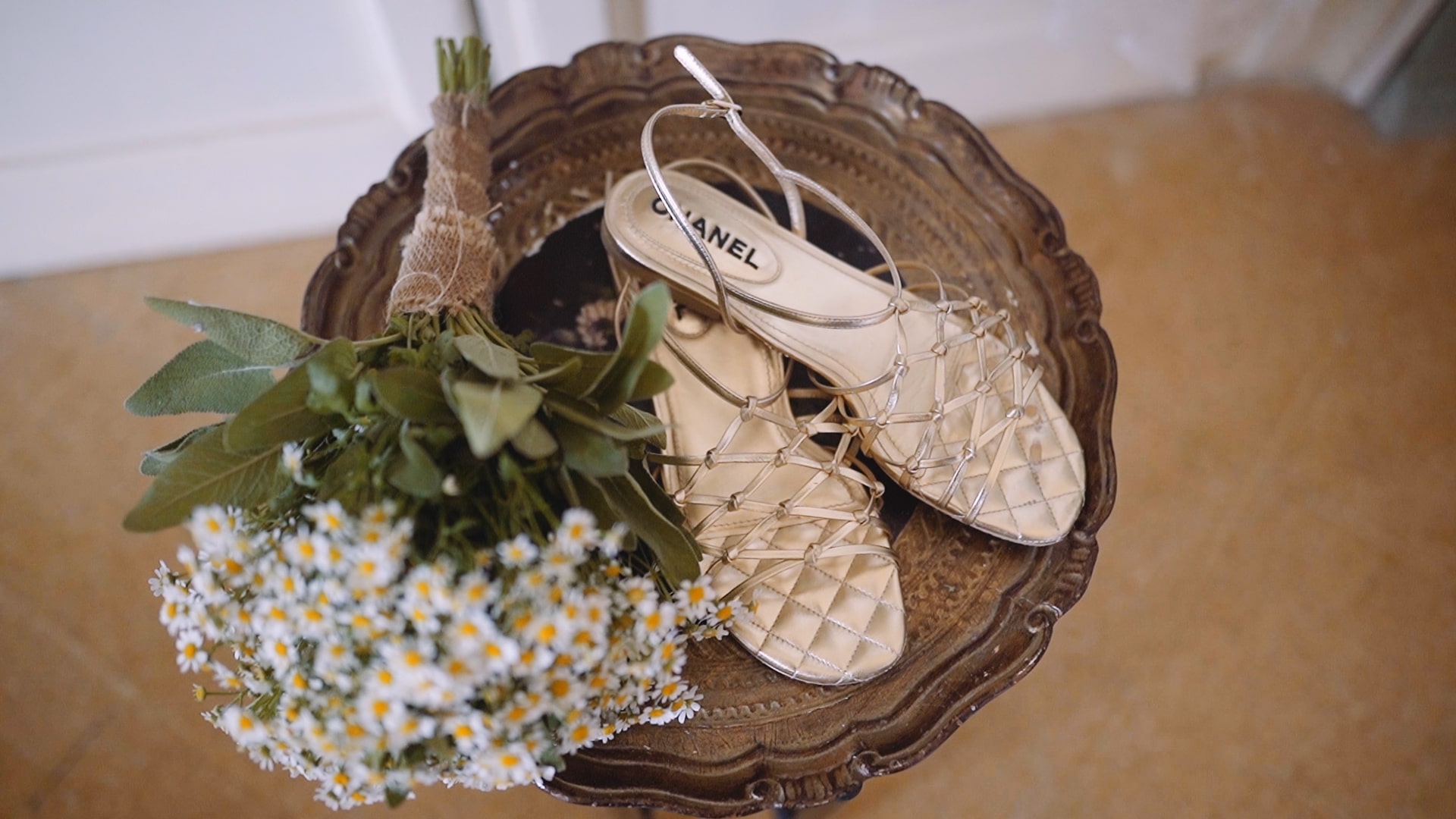 how to plan a destination wedding